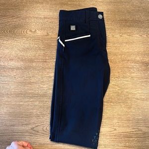 Equiline breaches w piping | Size 38